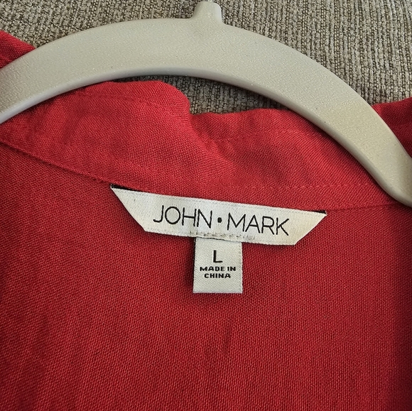 John Mark Red Eyelet Sleeve Relaxed Casual Neutral Button Top Size Large - Picture 4 of 7